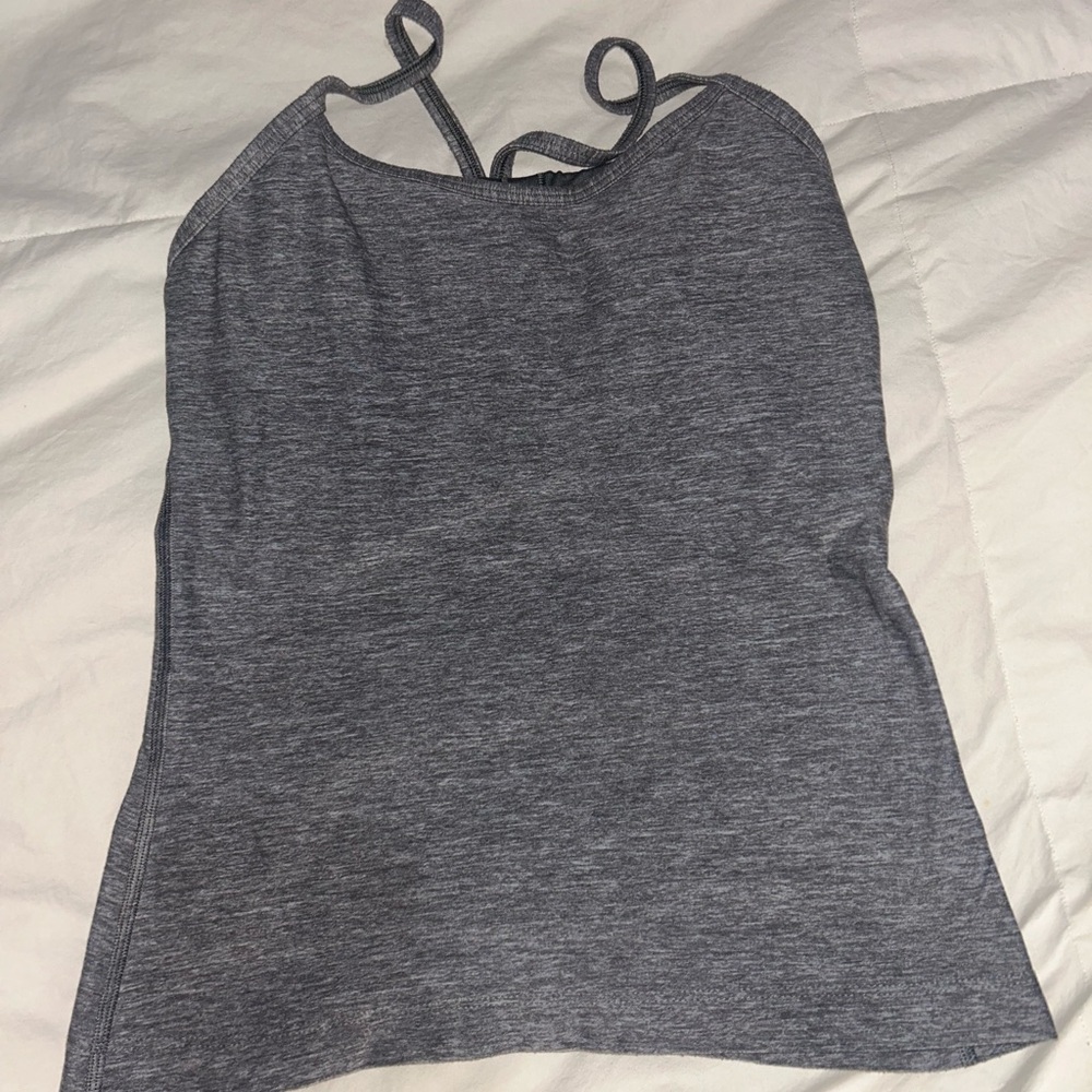 Lululemon grey top